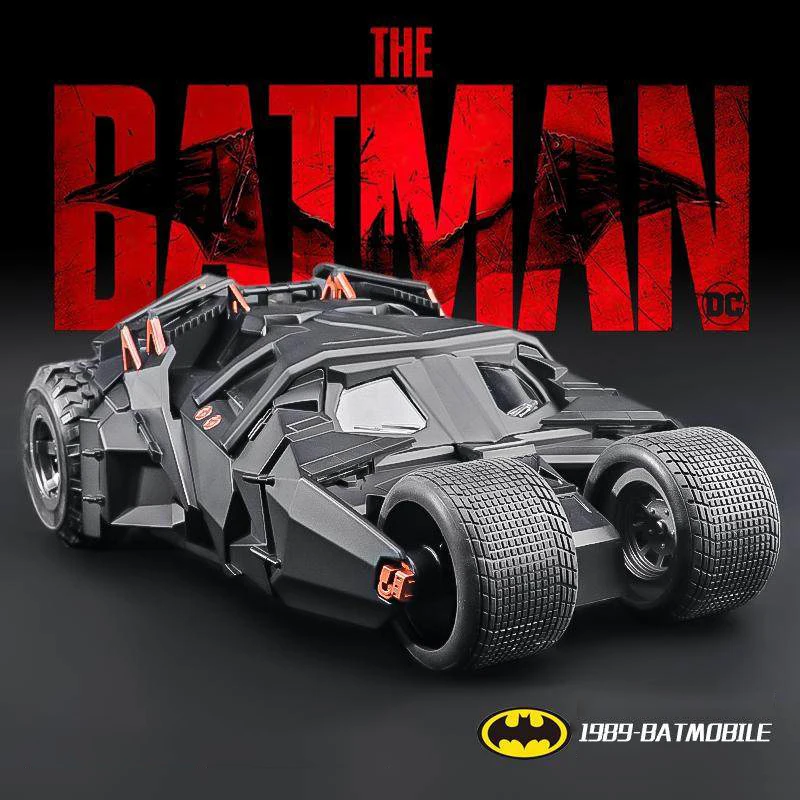 1:18 Batmobile Tumbler Auto in lega Fonde sotto pressione e veicoli giocattolo Modello di auto Modello in scala in miniatura Giocattoli per bambini