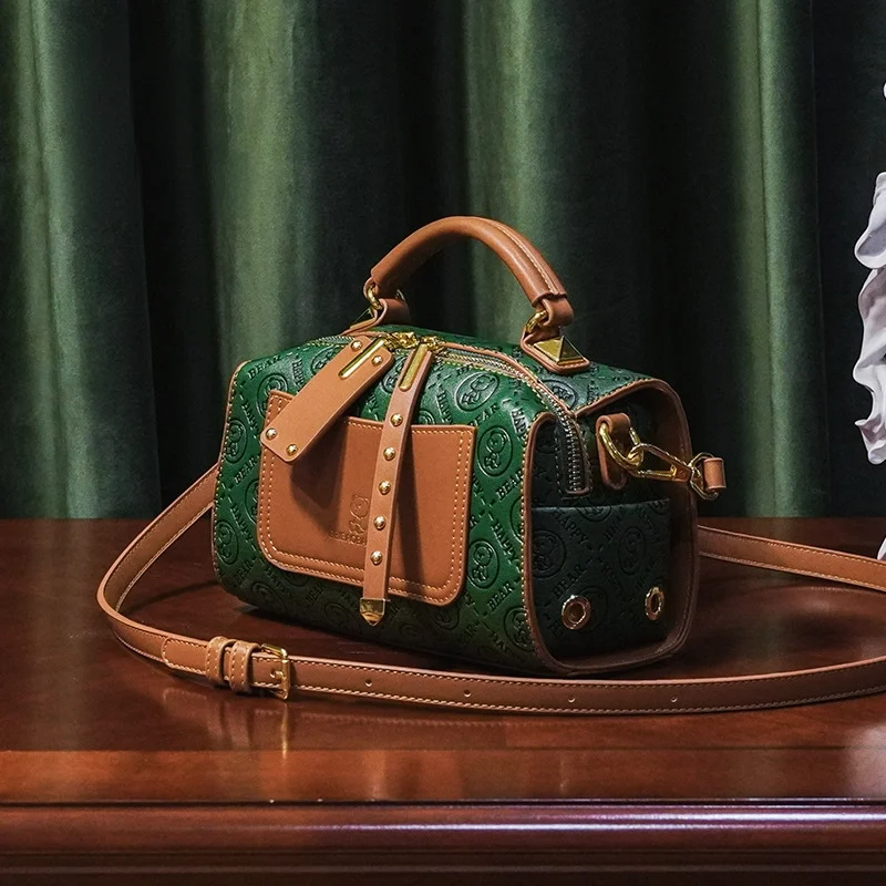 

Retro Square Bag High-Grade Leather Niche Design Fashion Handbag Shoulder Crossbody Bag