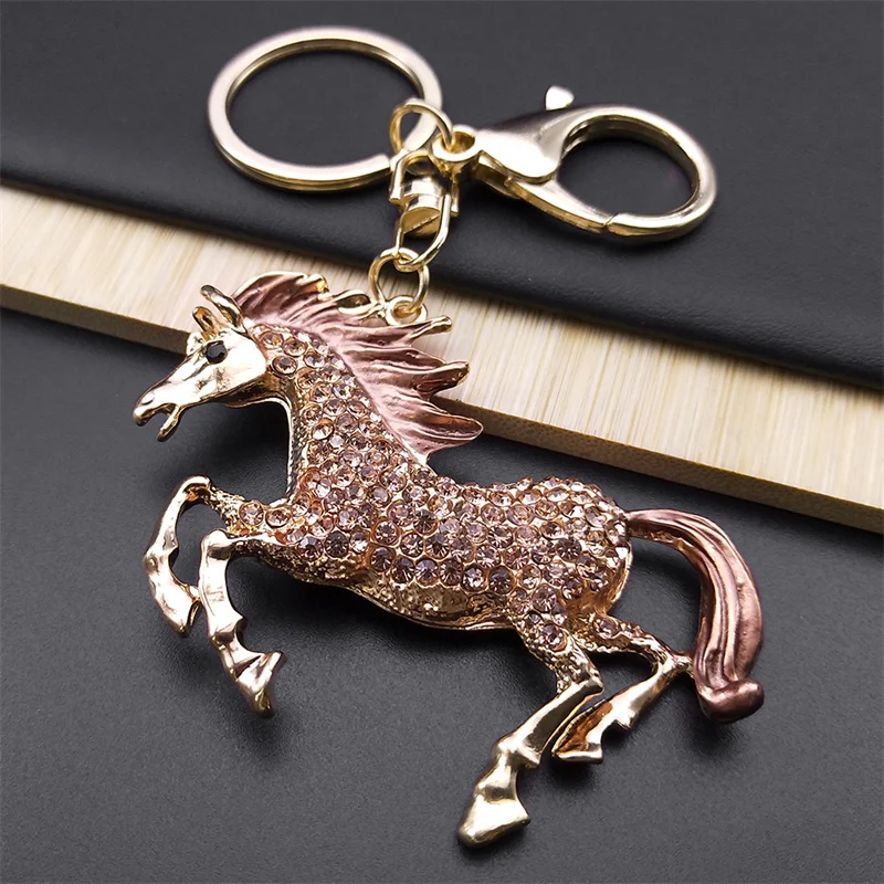 Exquisite Horse Shinny Crystal Keychain Women Alloy Rhinestone Key Ring Bag Accessories Jewelry llaveros para hombre K9458S04