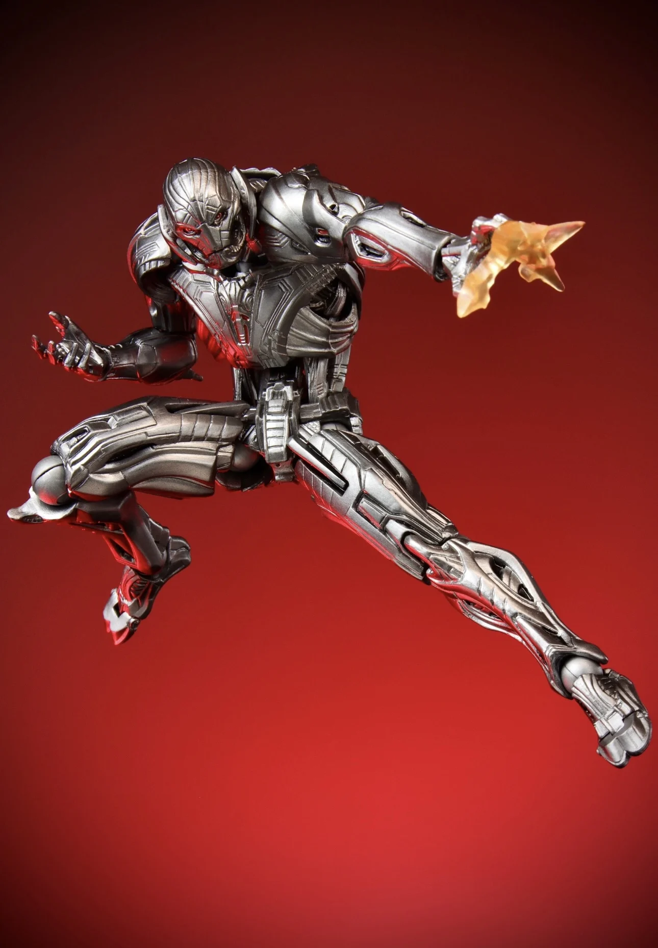 The New Ko Version Of Yamaguchi-Style Ocean Hall Aochuang Era Villain Ultron Iron And Steel Ac Joint Can Do Toys