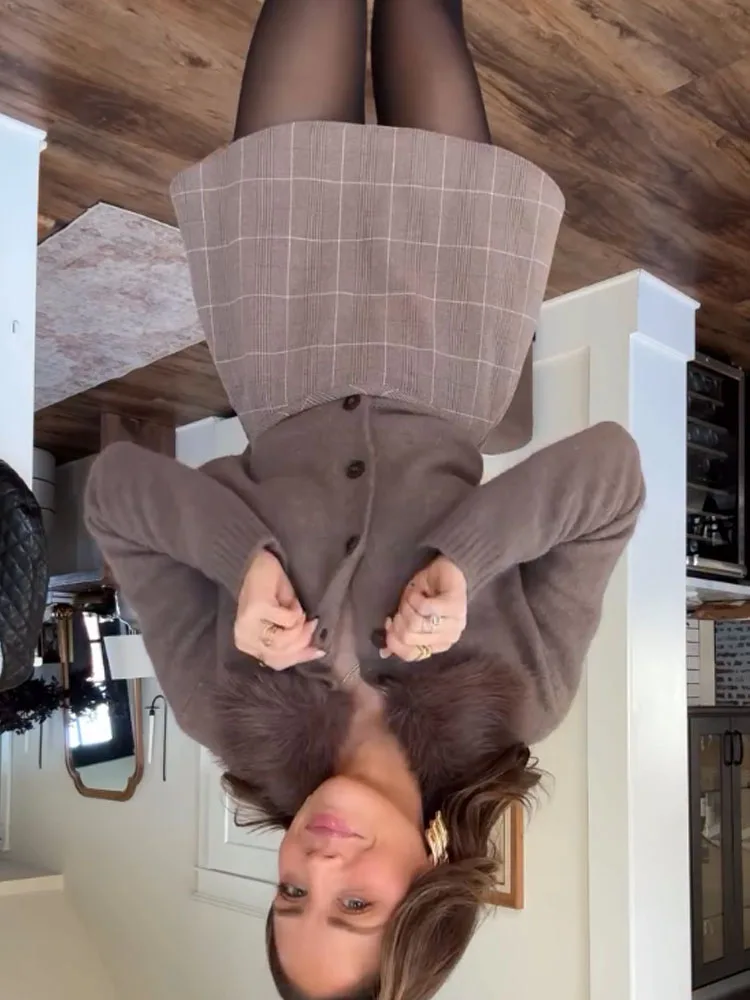 

HH Women Autumn Lapel Single Breasted Short Cardigan Top Female New Fashion Long Sleeve Solid Casual Slim Sweater Coat Mujer