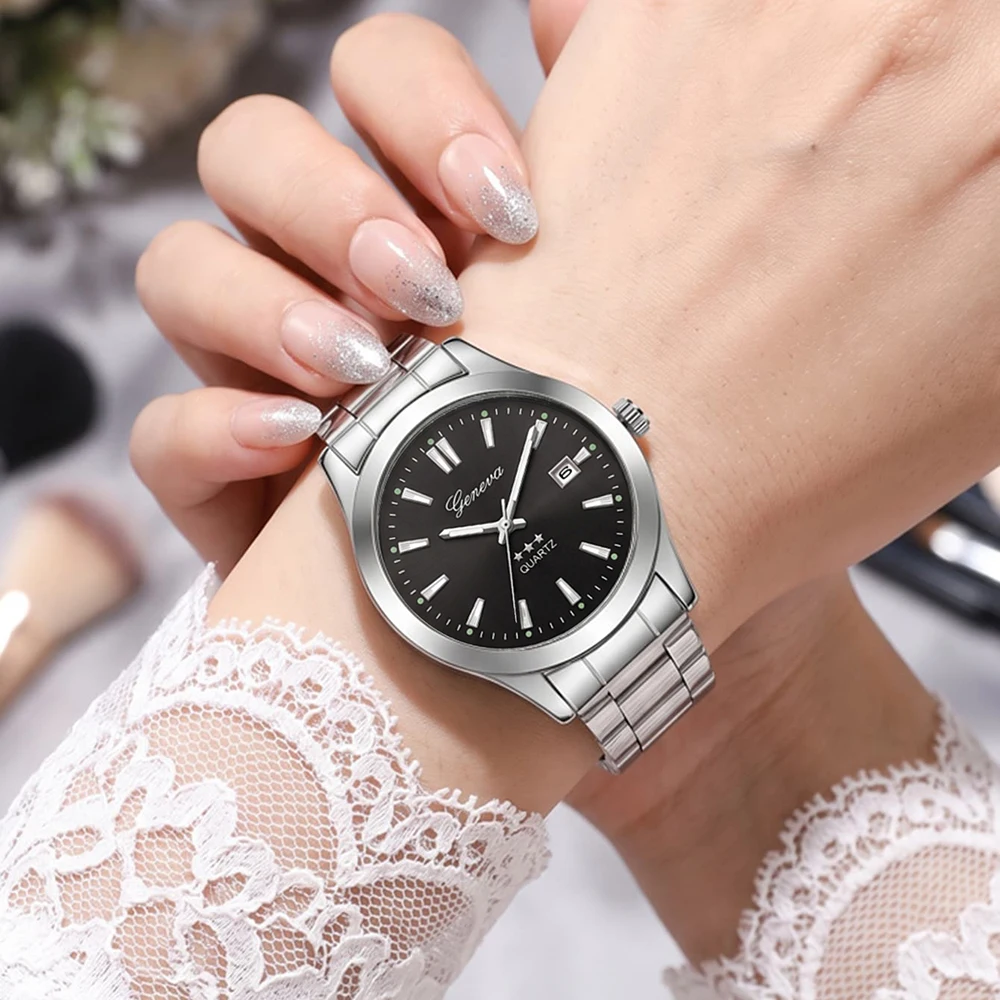 قطعة واحدة من إكسسوارات الساعا - مراجعة Vintage Fashion Complete وسعره