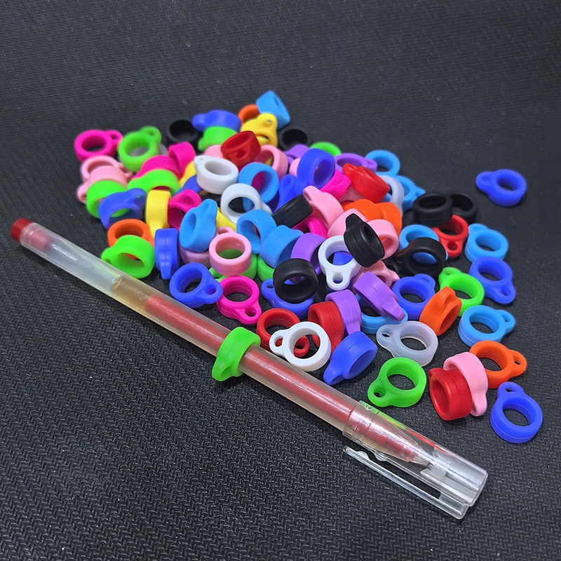 100Pcs Multicolor Silicone Lanyard Ring 8mm 13mm Portable Mini Elastic Solid Color Non-slip Anti-Lost Rings Hanging Rope