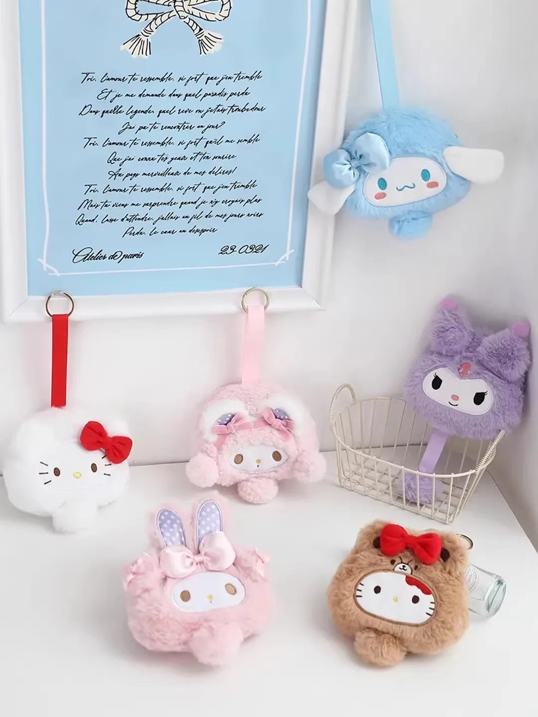 

Плюшевый брелок-кошелек Sanrio Hello Kitty, Куроми, Синаморолл: милый мультяшный дизайн, портативный, для монет, украшение для рюкзака