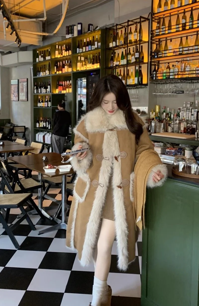 Giacca di jeans impiombata in velluto di pelle di cervo per le donne Inverno Nuovo velluto Pelliccia calda Integrata Color Blocking Capispalla Imitazione pelliccia Coa