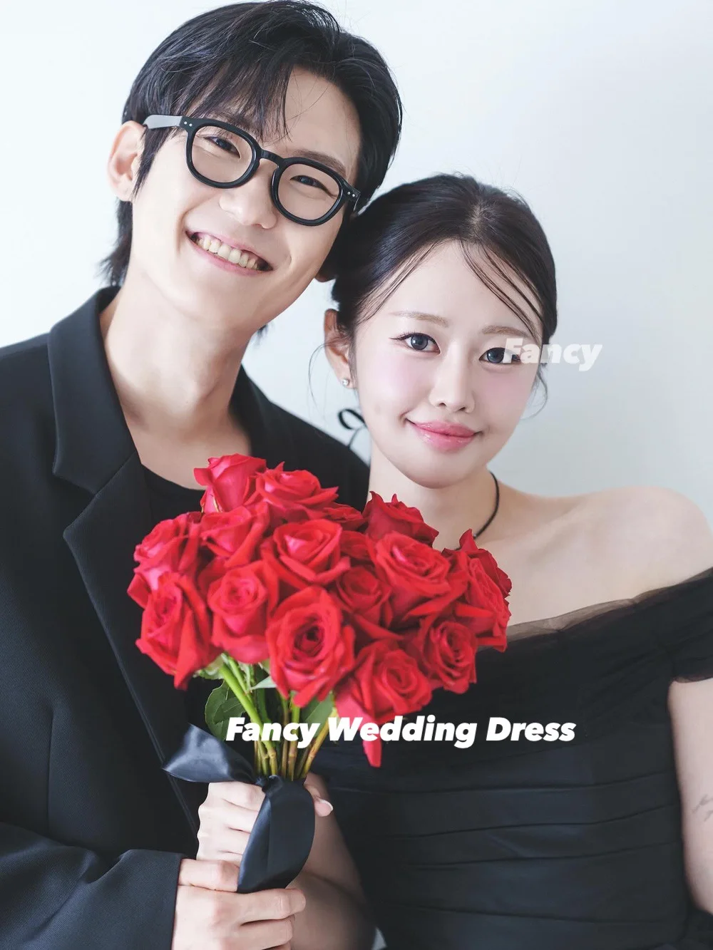 Fancy Princess Simple Black Korea Wedding Dress Photo Shoot With Long Tail Taffeta Evening Dresses Back Corset Customized