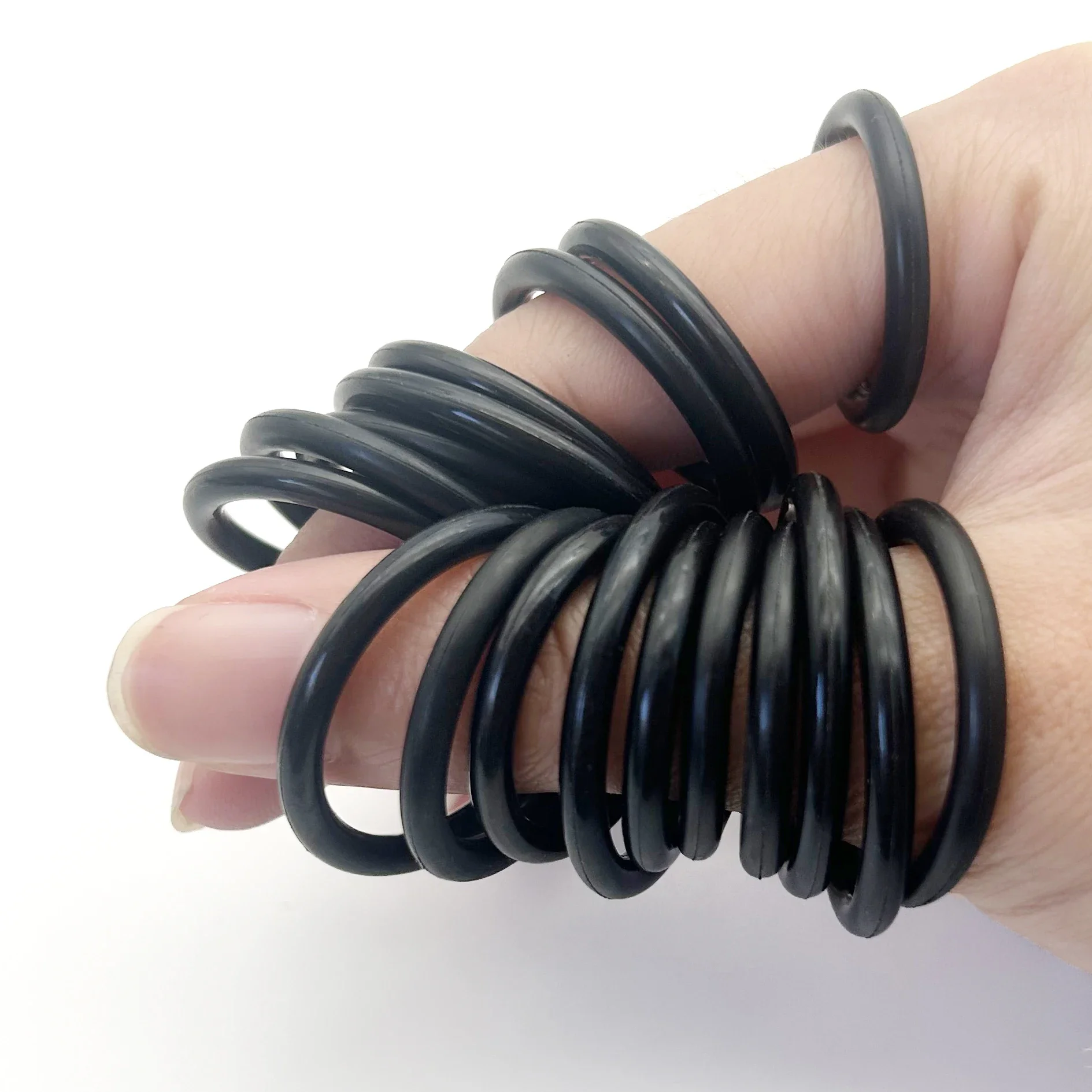 

Высококачественное уплотнительное кольцо из нитриловой резины NBR CS 1,9 мм наружный диаметр 5 мм ~ 31 мм. Отличная устойчивость к маслу и топливу, прочное уплотнение для промышленного использования.