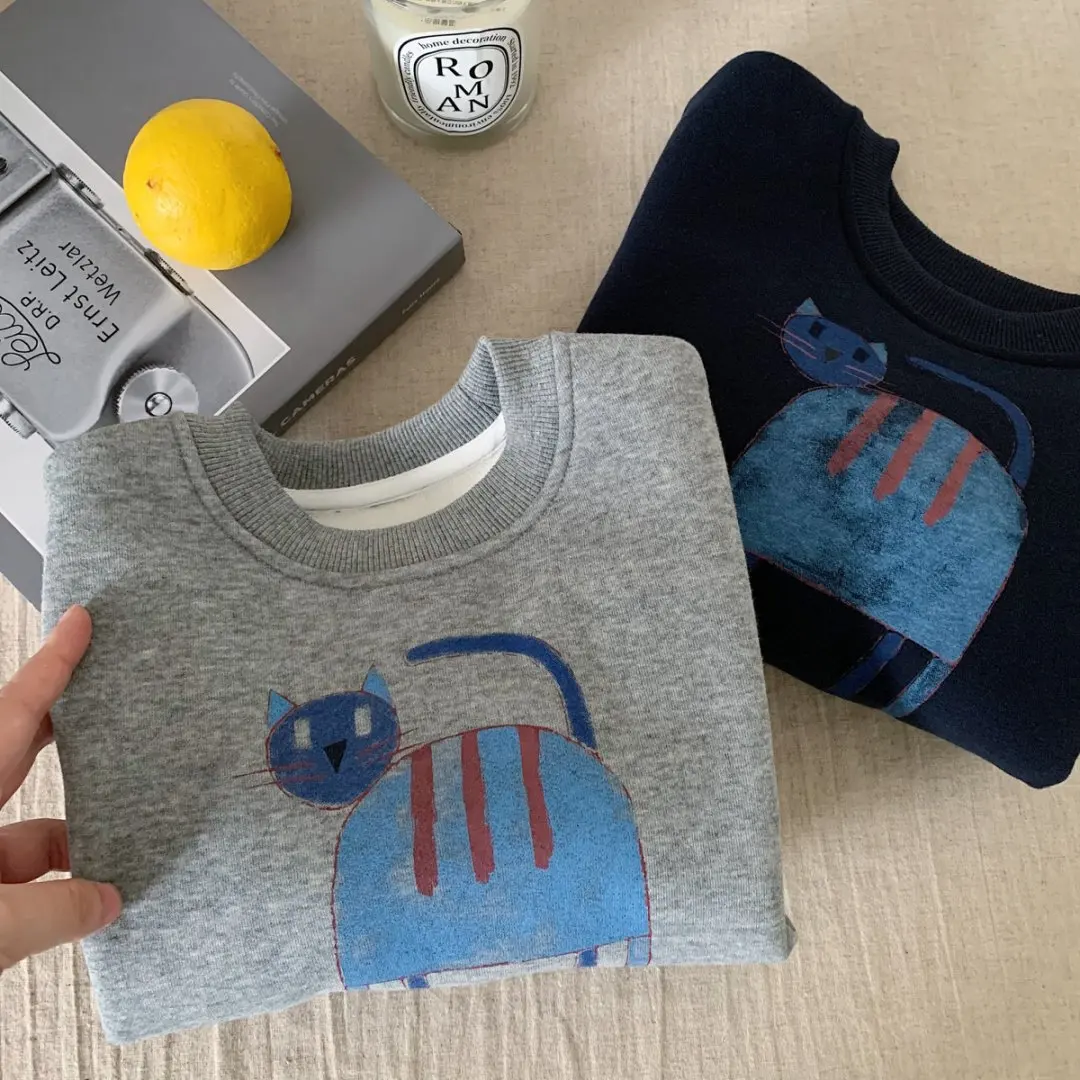 سويت شيرت قطني للأطفال للجنسين مطبوع عليه قطة كرتونية من الصوف برقبة دائرية وأكمام طويلة بلوزة جديدة لخريف وشتاء للأطفال من سن 2 إلى 8 سنوات #6