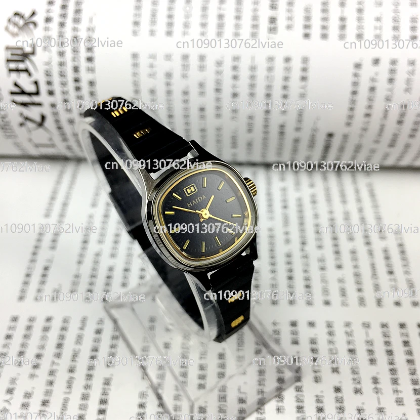 Shanghai Haida brand women's mechanical watch diameter 23mm square black shell black surface