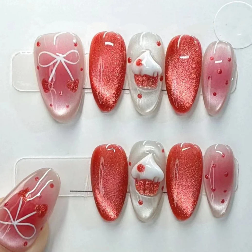 

10pcs Strawberry Cute Handmade False Nail Glitter Red Cat's Eye Almond Nails Press on Detachable Bow Polka Dot Design Fake Nails