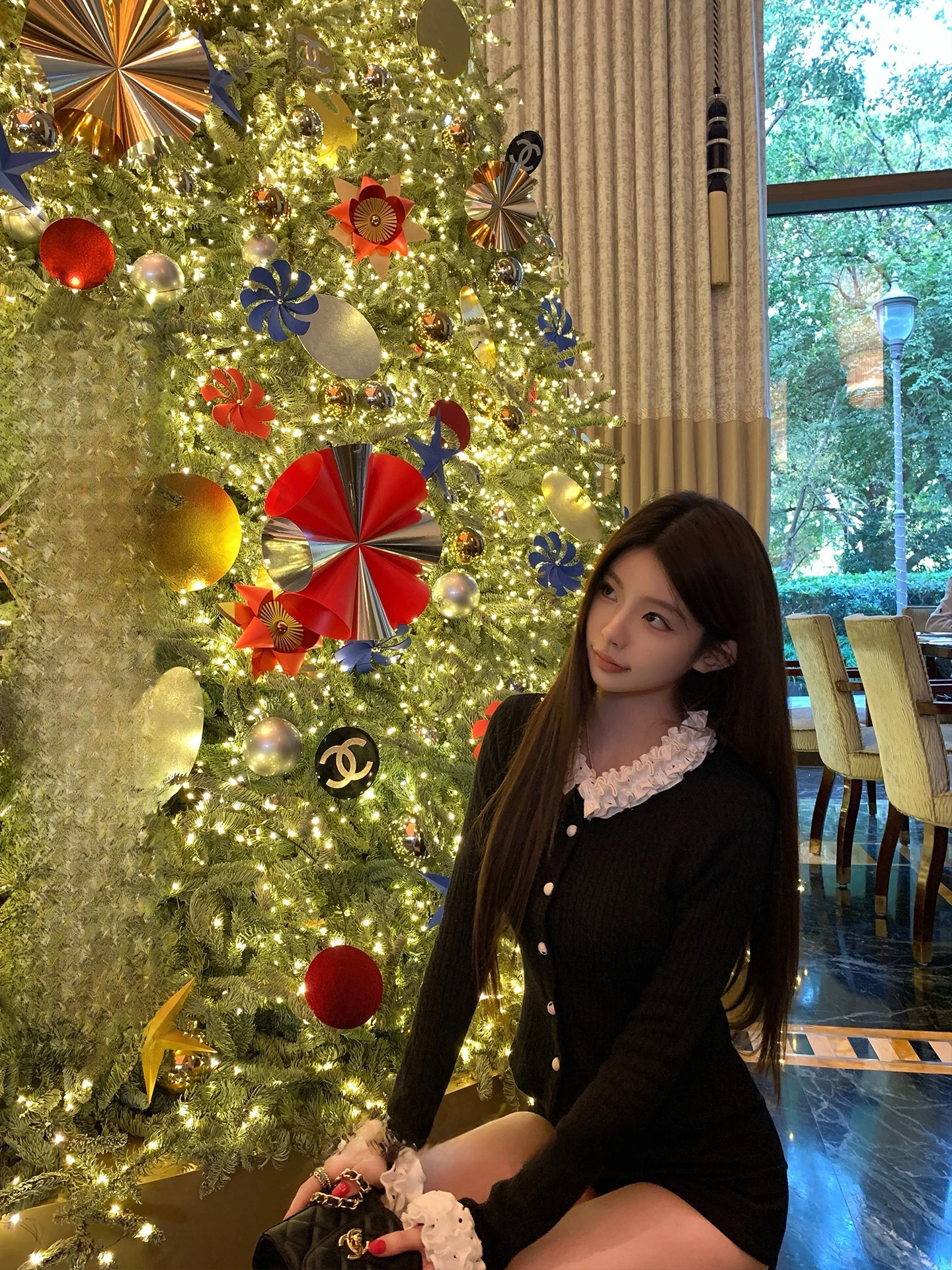 

Женская трикотажная футболка Miss Hera Miu в горошек с длинным рукавом, плиссированным дизайном, стандартного кроя, модная, весна-осень, китайский бренд