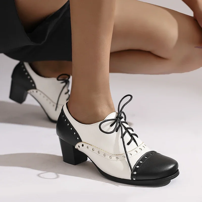 

Round Hole Border Thick Heel Breathable Autumn New Retro Women's Loafers Lace Up Shallow Pumps