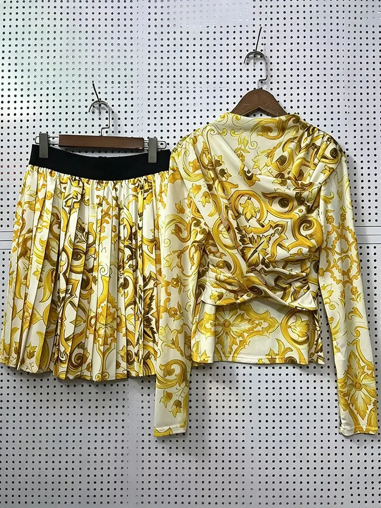 2026 new two-piece suit with semi-high collar and long sleeve printed stretch T-shirt top+high waist and pleated short overskirt