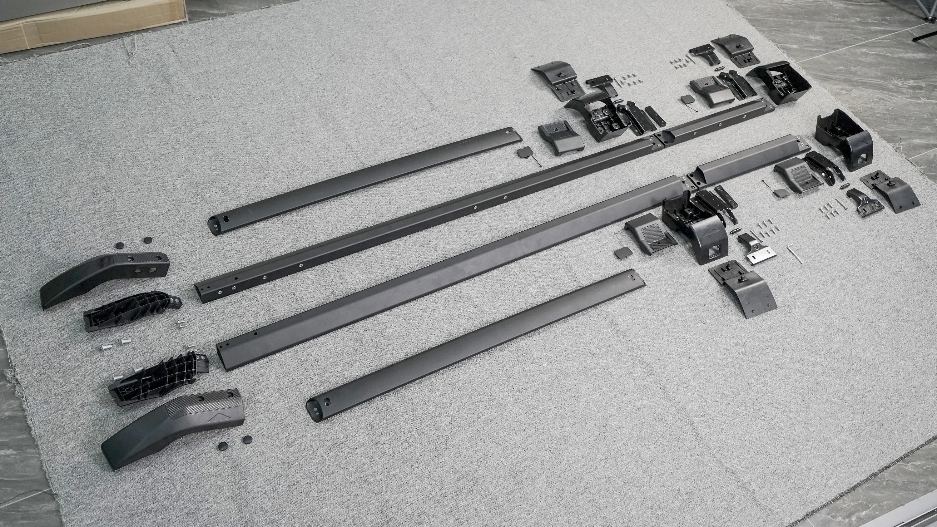 フォード ブロンコ 4ドア 2021+用 アルミ合金製 ロン - Roof Rack Crossbar Aluminum のレビューと価格