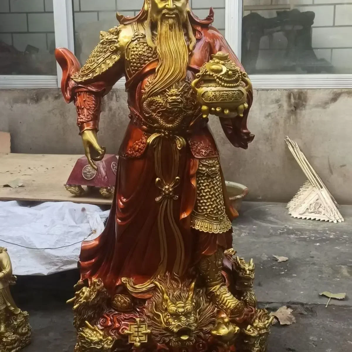 1.3 meters high customs, brass housewarming opened