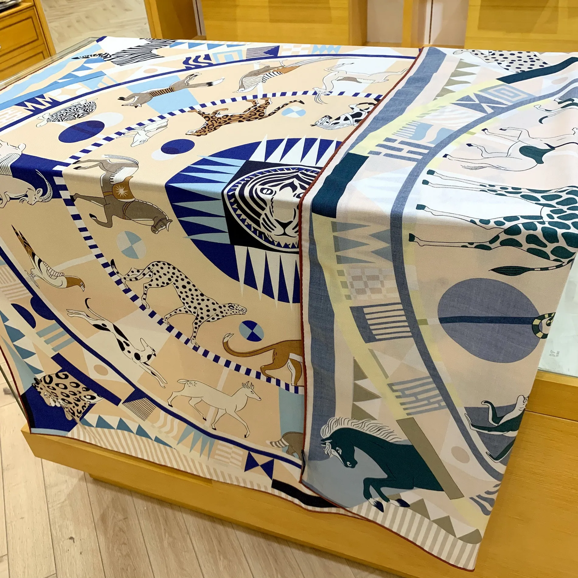 

Winter Big Shawls Double Faced Scarf Hand-rolled Edge Scarves Square Bandanas Silk Wool Shawls Lover Christmas Gift