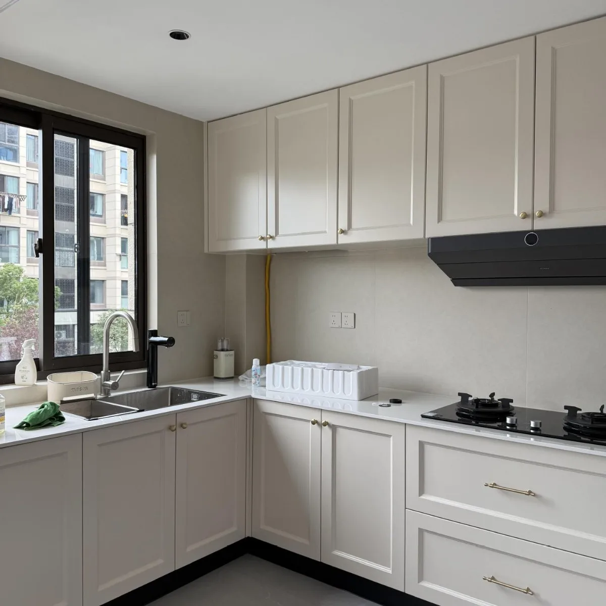 Ins French Cabinet Custom Kitchen Set  And Commercial Stove Integrated Cabinet Countertop Quartz Solid Wood Cabin