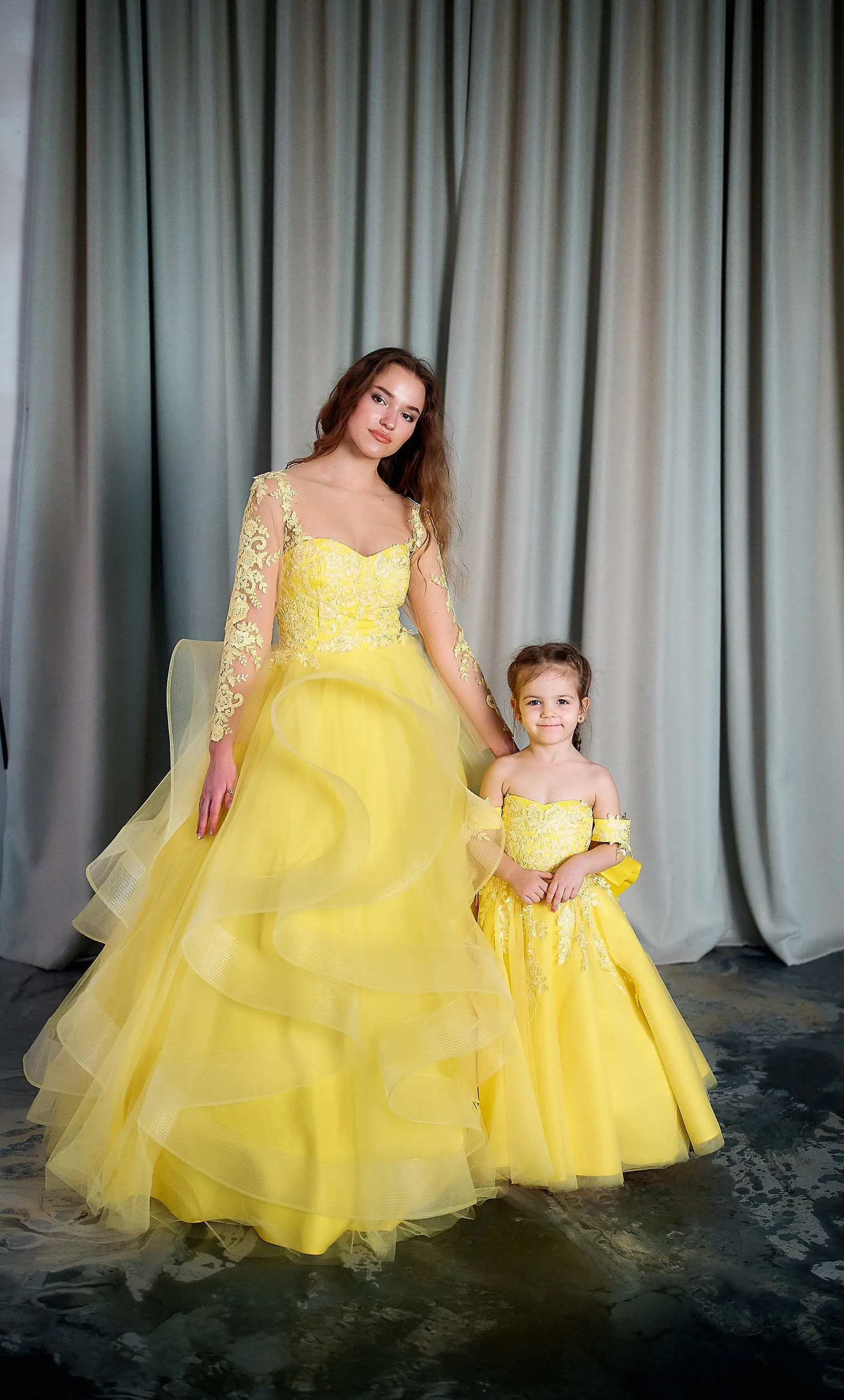 Yellow Mother Daughter Matching Dress Tulle Lace Flower Girl Dress For Wedding Kids Birthday Party First Communion Gowns