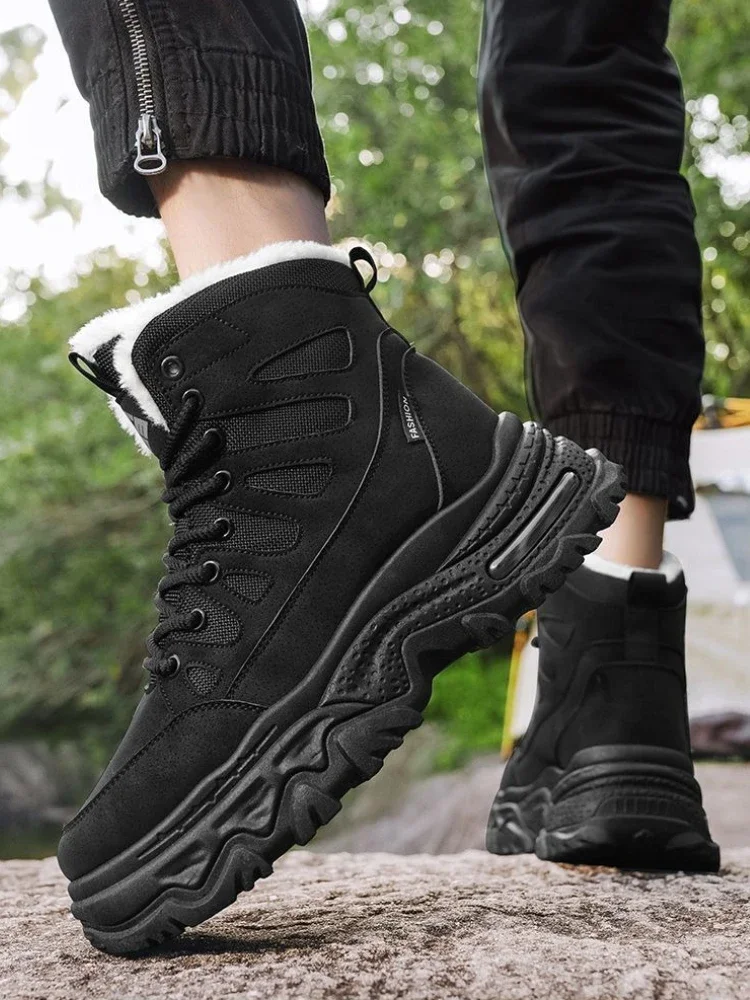 ​ Botas de nieve de invierno para hombre, protección contra el frío extremo, forro polar, piel de cuero, parte superior alta, antideslizante, suela gruesa, estilo de ropa de trabajo con cordones ​