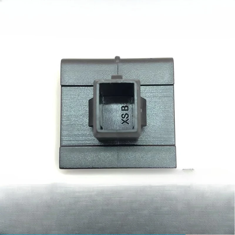 5pcs For Isuzu 100P 600P Dashboard Clip Blower Damper Clip 4
