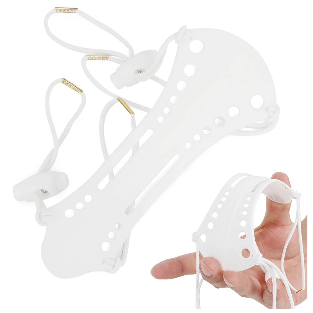 

Nylon Carbon Archery Arm Guard Adjustable Forearm Protector for Traditional Recurve Compound Bow Hunting Shooting Training Gear