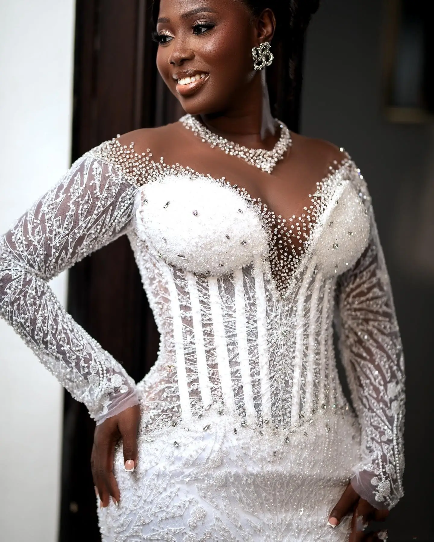 Vestido De Novia De sirena con lentejuelas y cuentas brillantes, ilusión personalizada, cuello alto, Vestidos De Novia africanos De manga larga