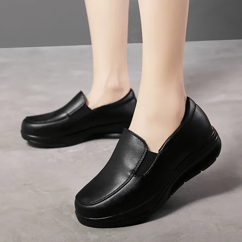 Height Increase Soft Comfortable Nurse Shoes Women Profession Waterproof Flatform Casual Sneaker Ladies Plattorm Walking Shoes