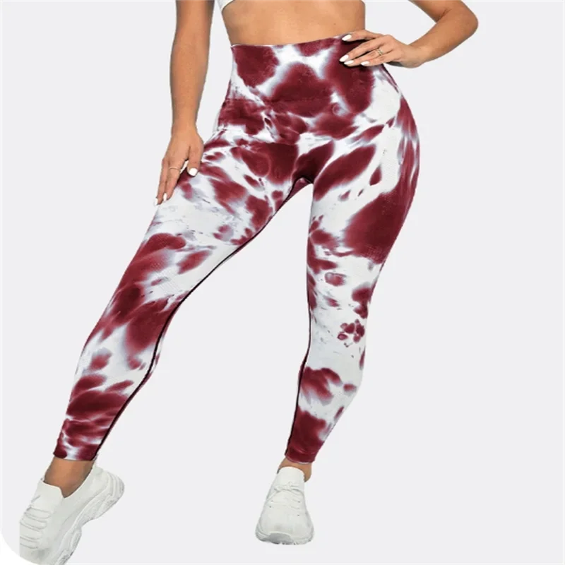 Dyeing seamless knitted tight fitting yoga pants with lifted buttocks, women's peach buttocks fitness and sports cropped pants