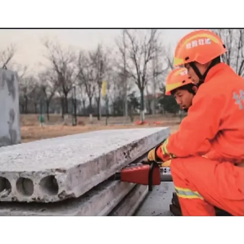 Rescue Tool Hooligan for Fire Fighting