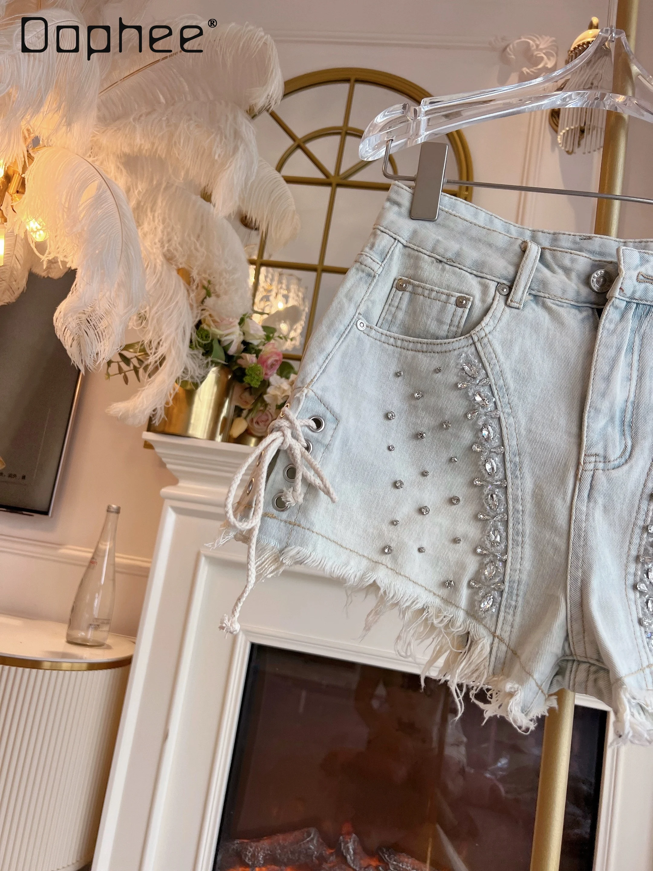 여름 중공업 다이아몬드 박힌 분할 술 하이 웨이스트 슬림 청바지 통근 스타일 패션 다목적 섹시한 청바지 여성