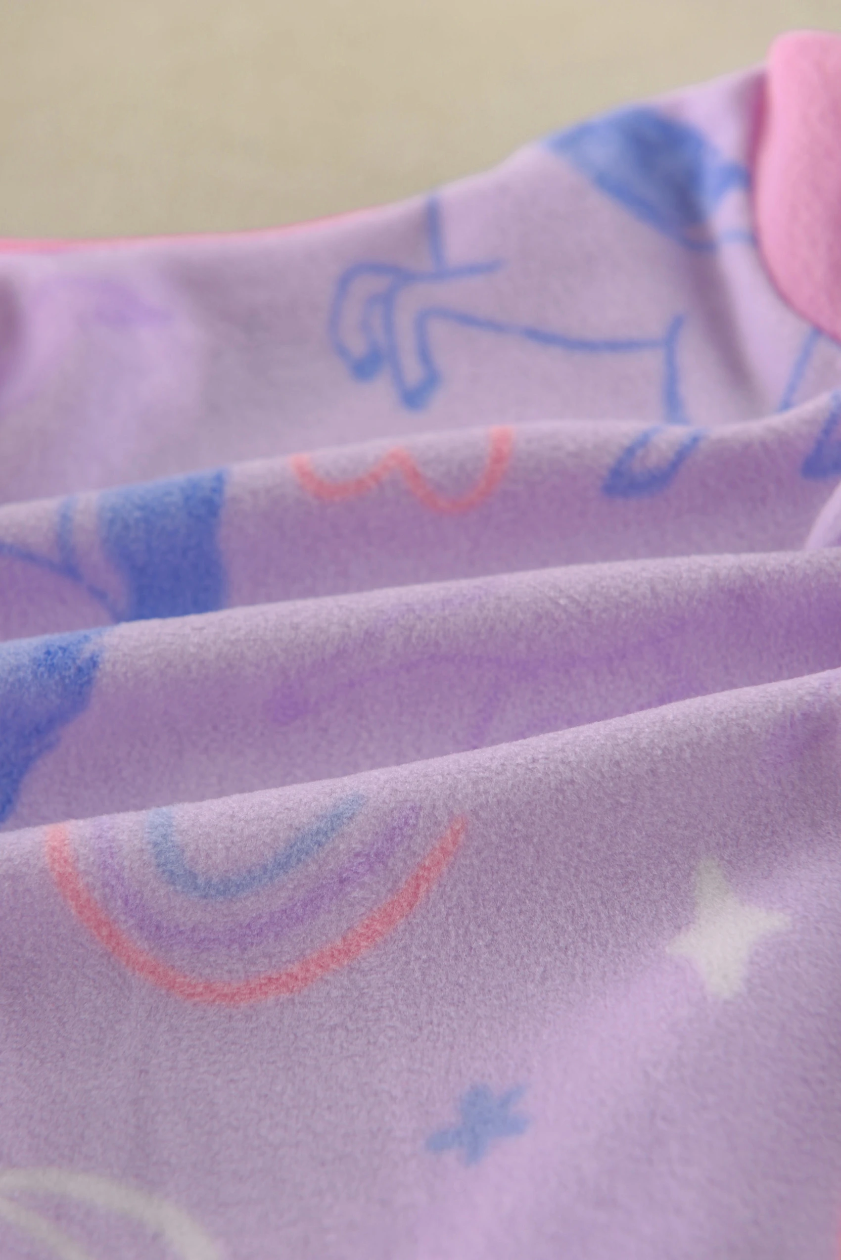 Baby-Mädchen-Strampler aus Polar-Fleece mit Füßlingen, mit Umweltfreundlichem Druck, Niedlicher Cartoon-Eule & Einhorn-Stickerei, Reißverschluss-Strampler, Herbst-Winter-Warme Babykleidung – Detail 6