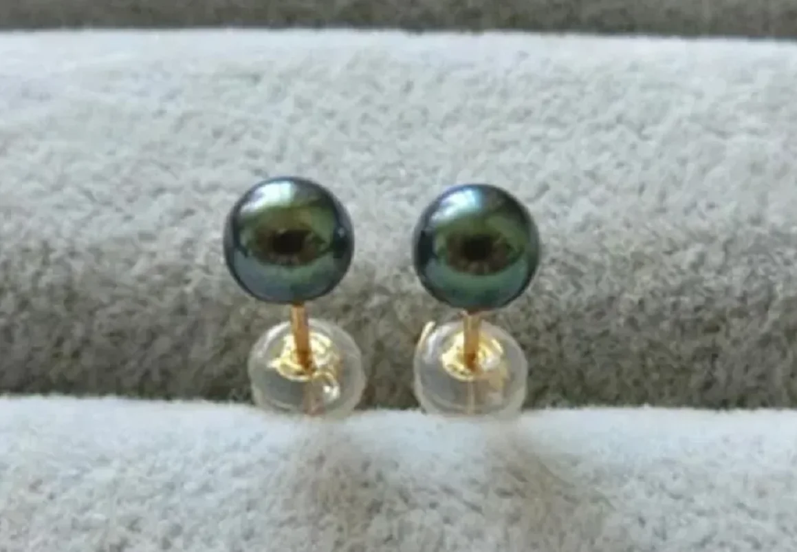 Tahiti round pearl earrings, 14 carat gold earrings, black, natural green, AAA, 6-7mm, 7-8mm, 8-9mm, 9-10mm.