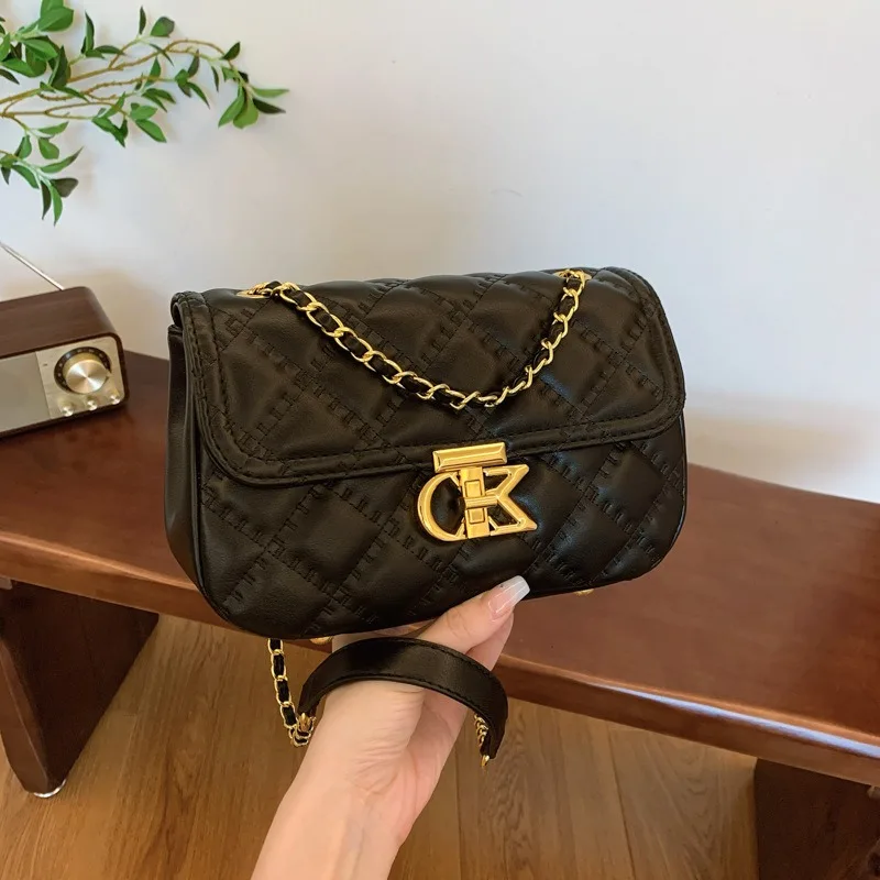 

2025 Premium Quilted Chain Bag Women's New Versatile Minimalist Fashion Shoulder Crossbody Purse Elegant Lady Handbag