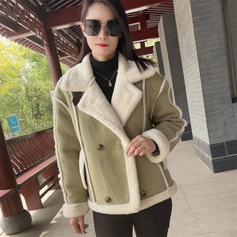 Damski płaszcz ze sztucznego futra z zamszu na rok 2025, dwustronne krótkie kurtki z aksamitu, jesienno-zimowe ciepłe kurtki z klapami, odzież wierzchnia w stylu motocyklowym dla kobiet.