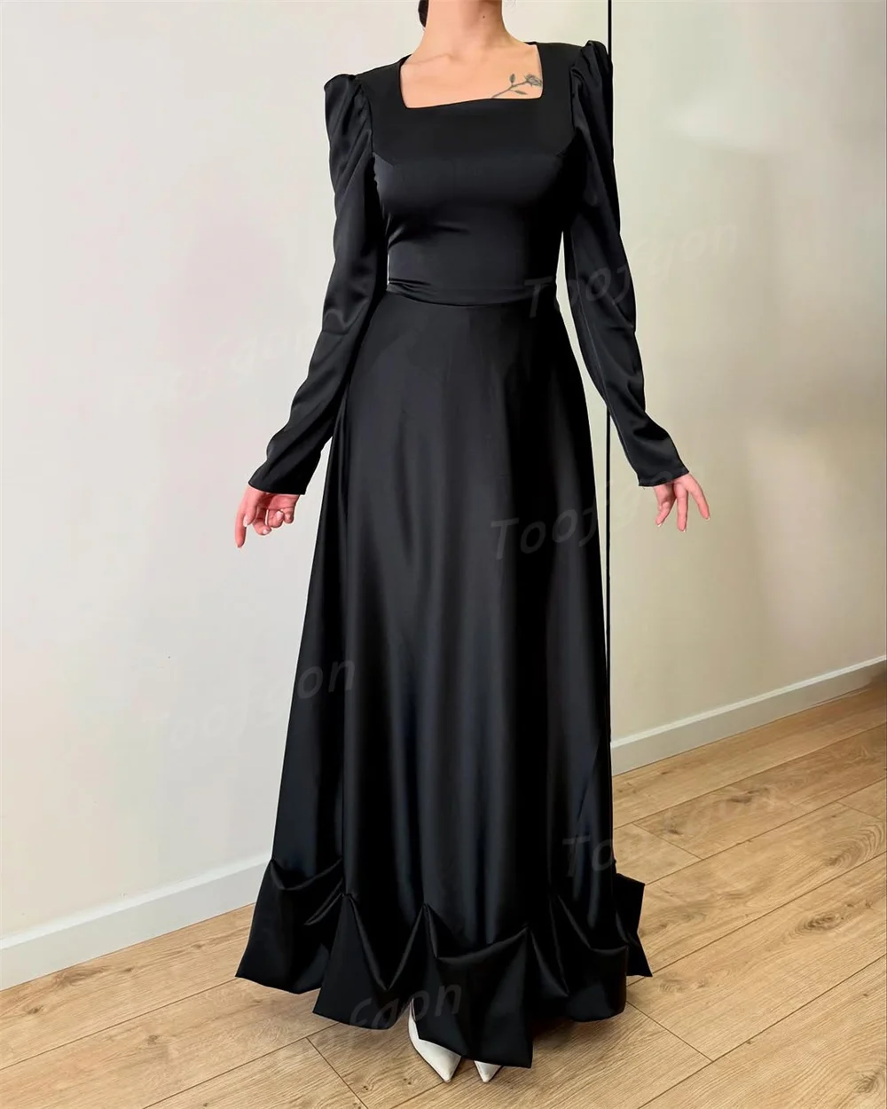 Toofgon สแควร์คอยาวแขนยาวชุดราตรีที่กําหนดเอง A-Line ผ้าไหมซาตินอย่างเป็นทางการชุดพรหมรัดตัวชุดพิเศษ
