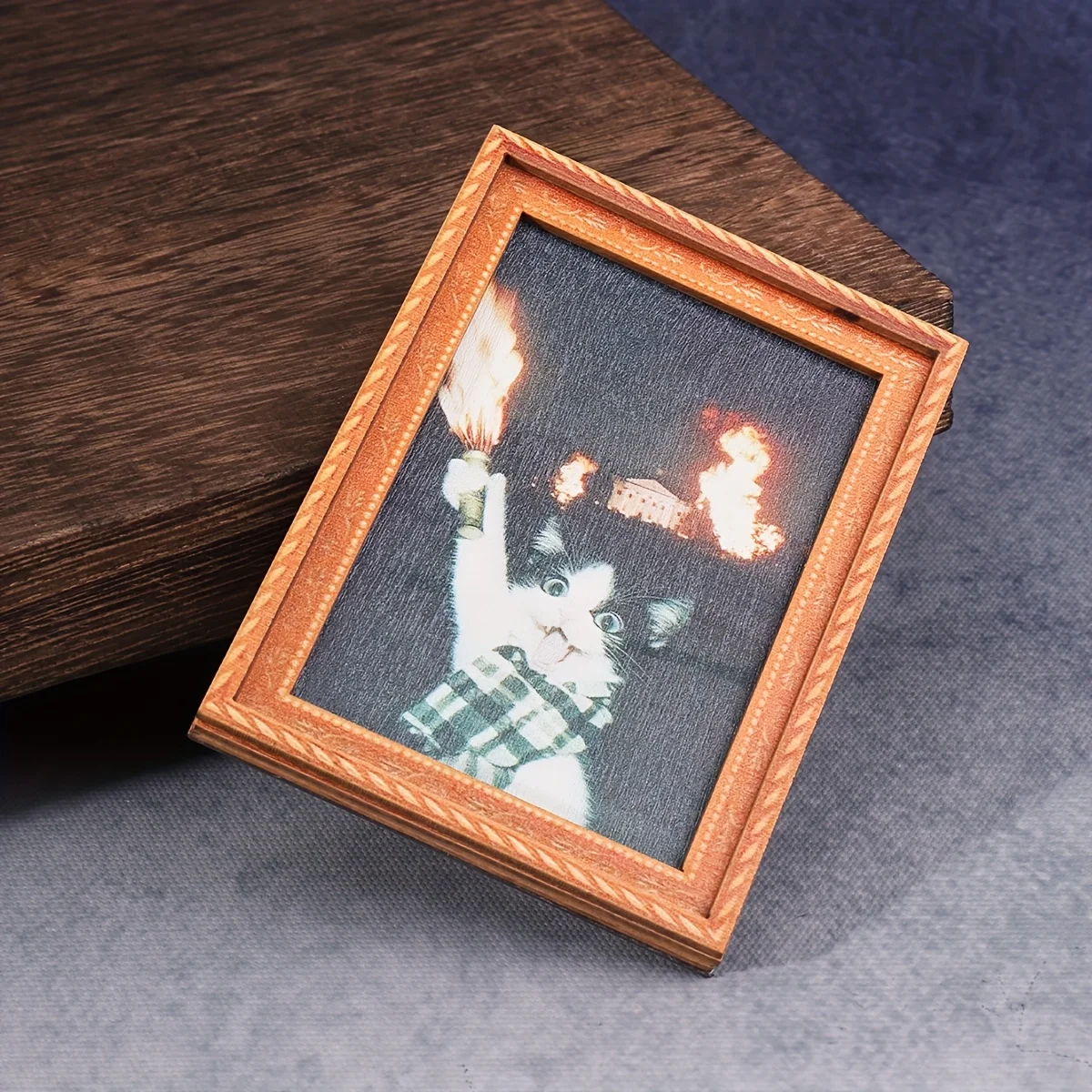 Lustiger Rebell-Katzen-Kühlschrankmagnet mit Fackel, Vintage-Kunstmagnet im Rahmen für Küche, Kühlschrank und Heimdekoration – Detail 6