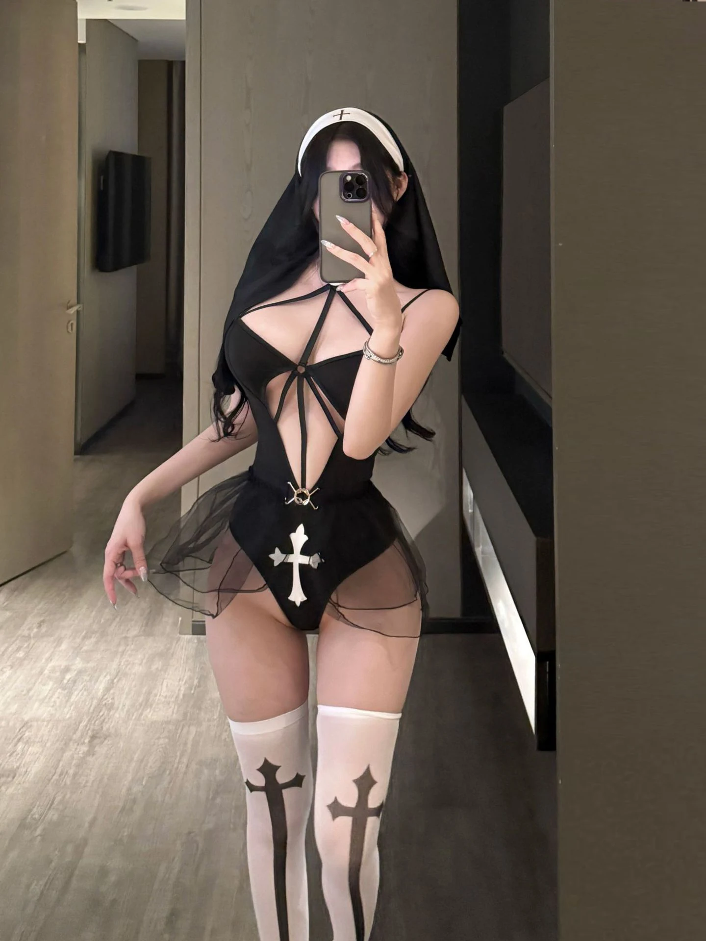 زي راهبة مثير للحفلات الليلية وعروض الجاز والحانات وحفلات الهالوين ولعب الأدوار وملابس التنكر والزي المسرحي العرقي