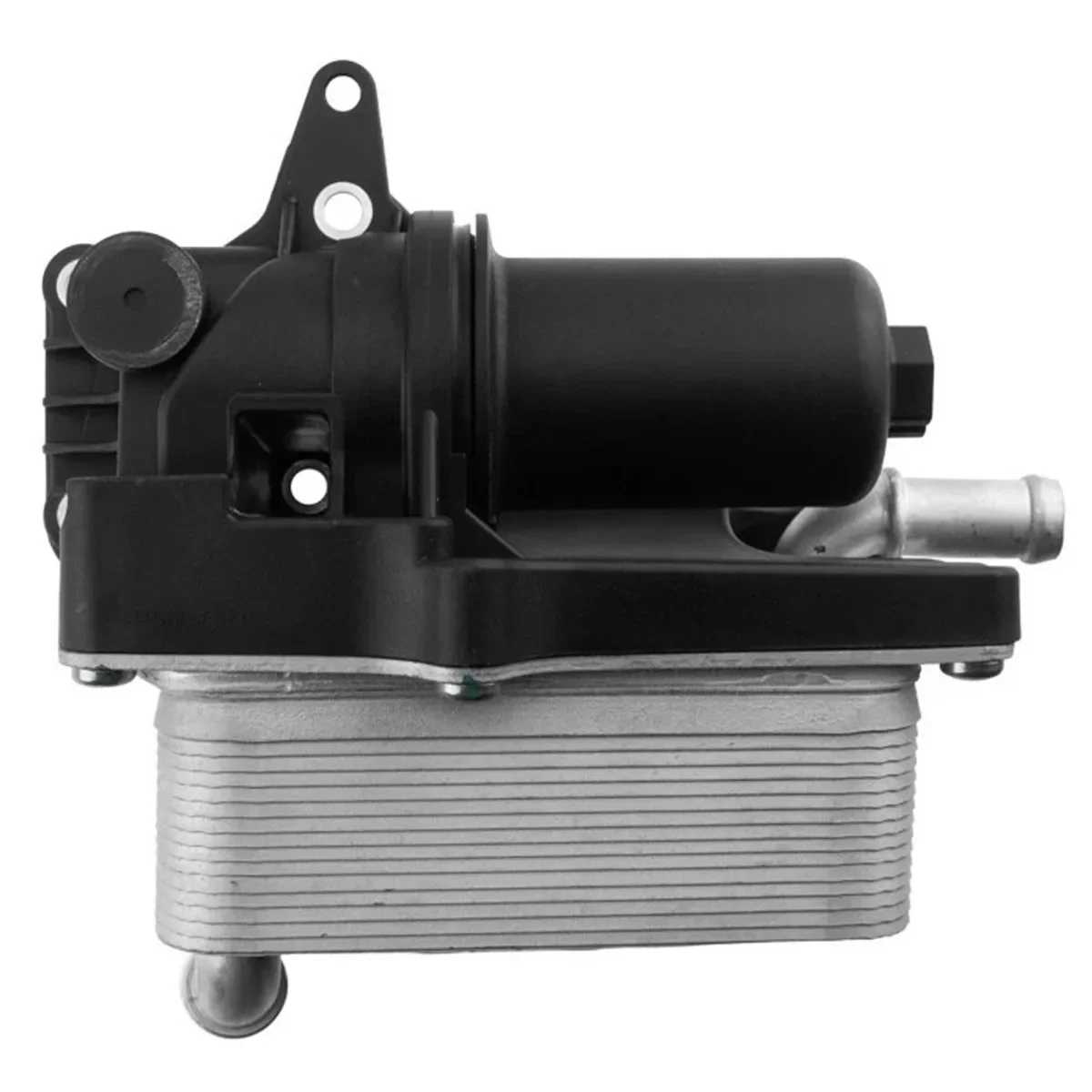 For Mercedes-Benz W176 W242 W246 C117 X117 X156 2015-2019 Car Oil Cooler 2465010101 Replacement Accessories view 6