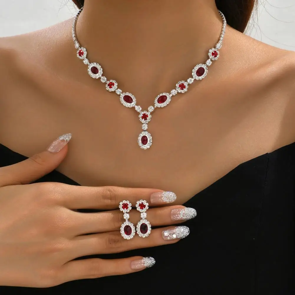 مجموعة مجوهرات حجر الراين لامعة حجر الراين مجوهرات الزفاف قلادة طقم من الحلقان مجوهرات حجر الراين الرجعية للنساء لعيد الحب