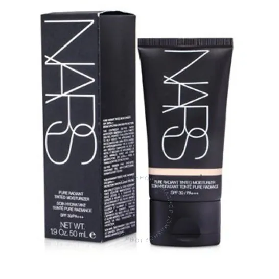 

Увлажняющий крем NARS Pure Radiant Tinted — широкий спектр SPF 30