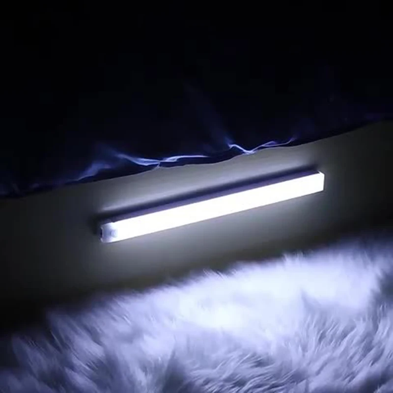 Luci da barra wireless Sensore di movimento a LED ricaricabile Luce notturna Armadio Lampada da notte Rivelatore dimmerabile per armadio da cucina Guardaroba