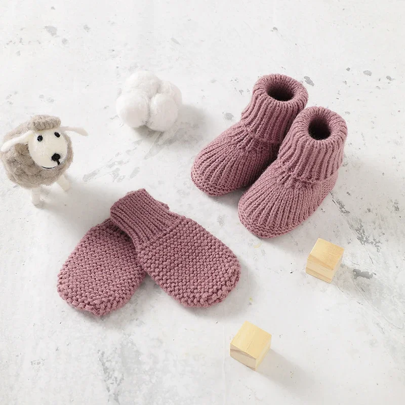 Baby Shoes +Gloves Set Knit Newborn Boy Girl Boots +Mitten 0-18M Toddler Infant Clothes Accessory Cute Solid Color 2PC Handmade