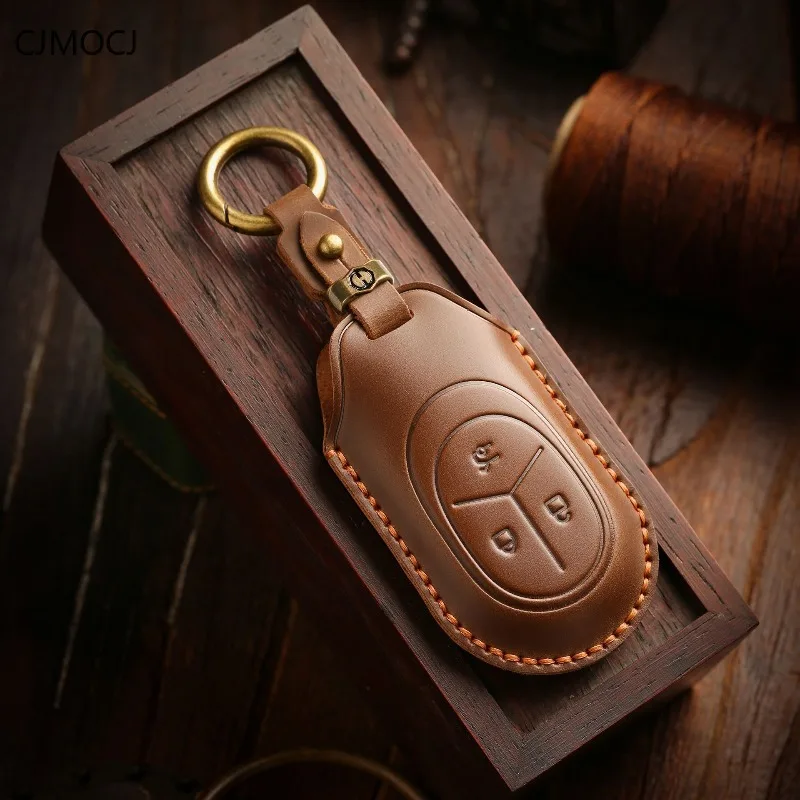 

Premium Vintage Genuine Leather Key Cover Case for NIO ET7 / ET5 (2024) - Handmade Protective Key Fob Shell Keybag Keychain