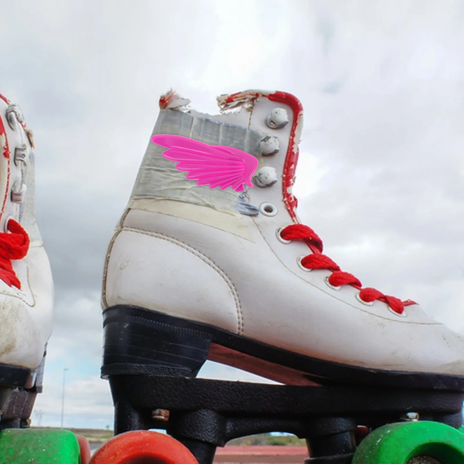 

6Pcs Roller Skate Shoe Wings Charms Colorful Small Flying Decorations Creative DIY Accessories for Skate Boots Unique Style