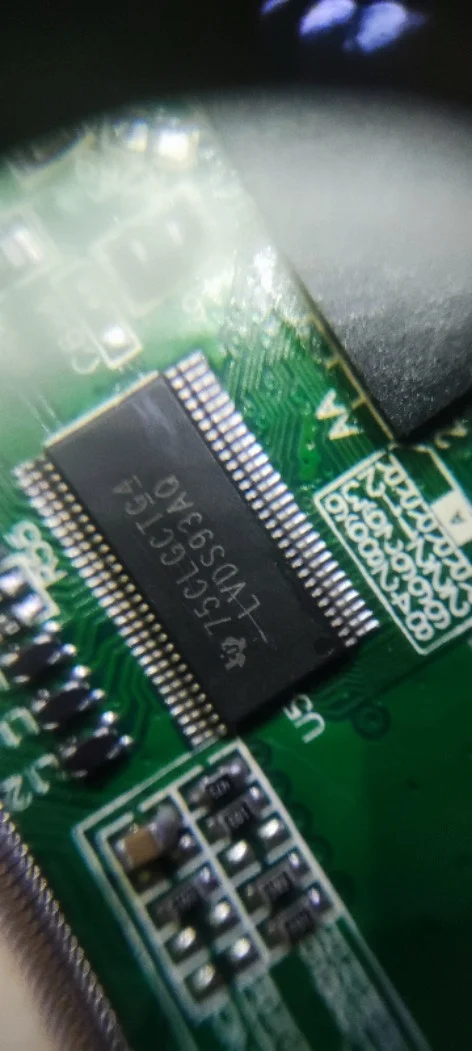 

Бесплатная доставка SN65LVDS93AIDGGRQ1 LVDS93AQ TSSOP56 10 шт.