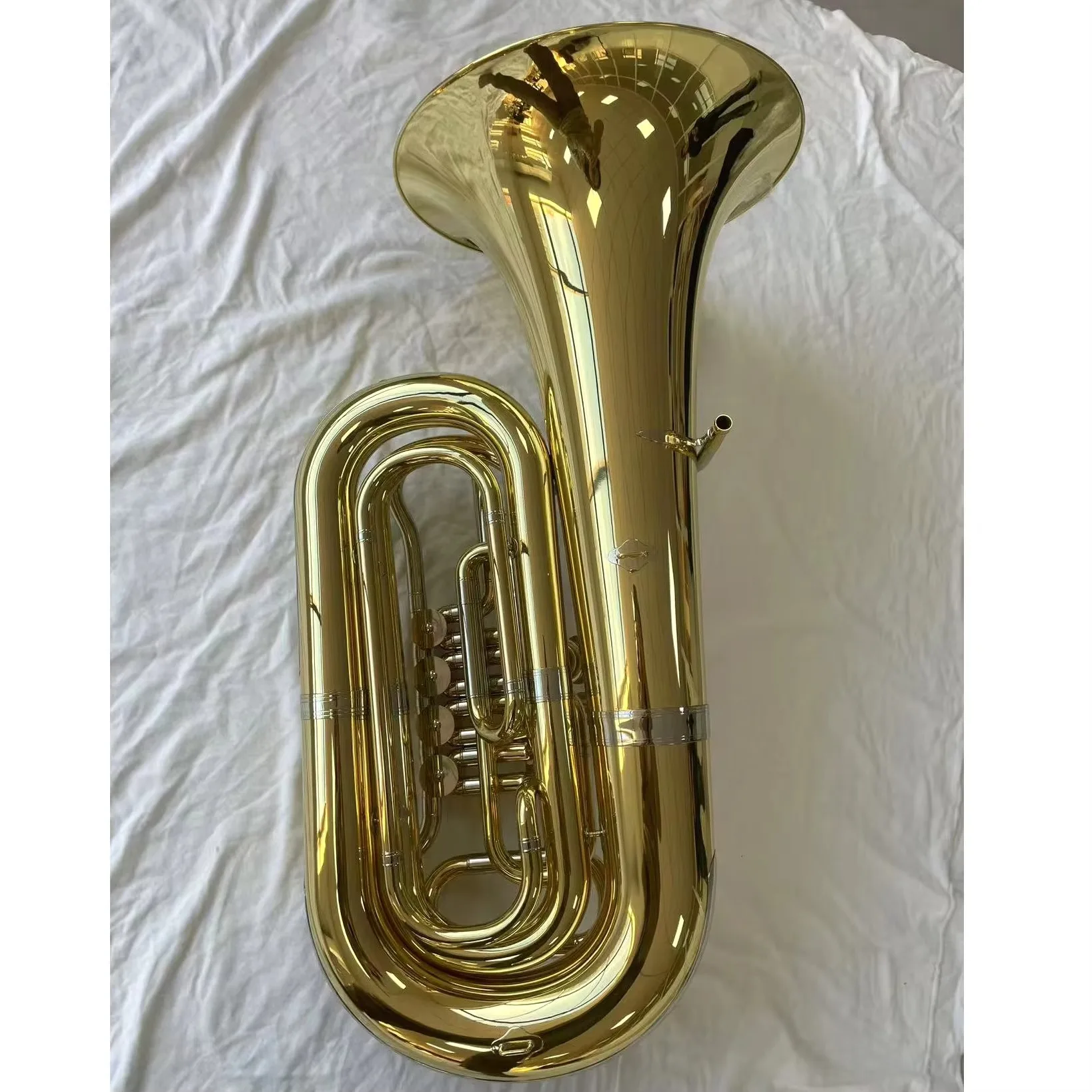Professional Four Flat Key Hugging Tuba Phosphor Cooper Mouthpieces Gold Lacquer Tuba