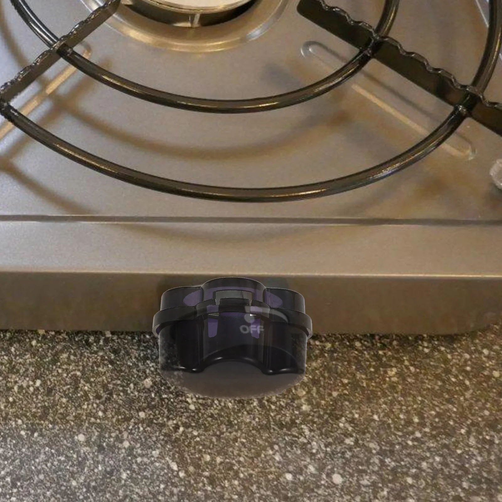 

4pcs Covers Child Safety Gas Stove Knob Protector Baby Proof Oven Lock Durable Plastic Childproof Easy Install Replacement Gas