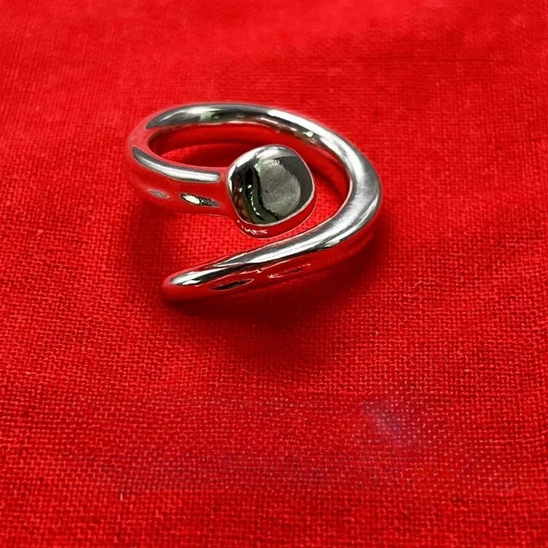 Hiszpańska moda 2023, prosty, elegancki damski pierścionek, romantyczna biżuteria świąteczna, torba na prezenty z torbą