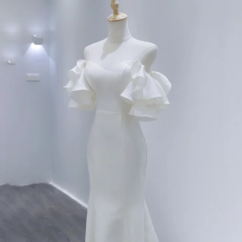 Robes de mariée traînantes en satin blanc pour mariée, sirène française, sexy, hors initié, grande taille, luxe, longues robes de soirée de Rh, femmes