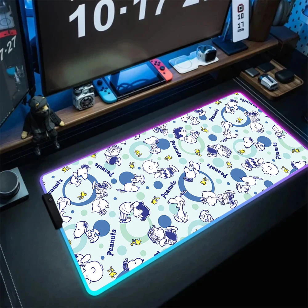 RGB Cartoon Cute Dog S-Snoopys Diy Printing Mouse Pad Gaming Mousepad Backlit Keyboard Gamer Girl Xxl Laptop Mat Table Pads Desk
